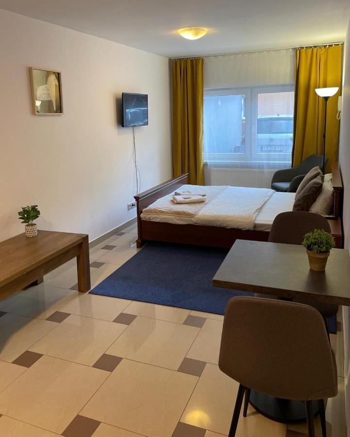 Bubble Hostel *